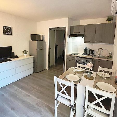Charmant Studio Climatise 24 M2 Terrasse A 100M De La Plage Saint-Mandrier-sur-Mer Exteriér fotografie